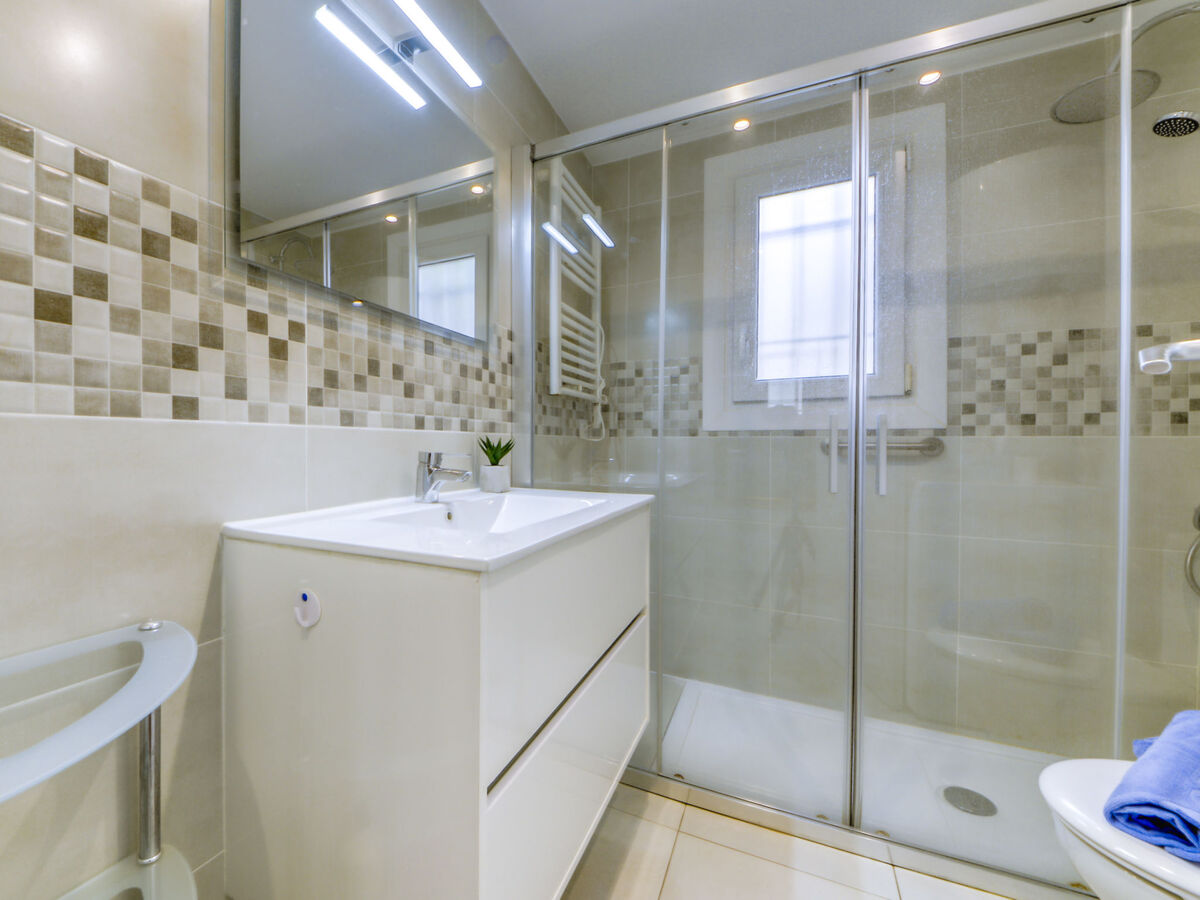 El Santiago II – Apt 2 ch vue mer à Roses - Photo 17
