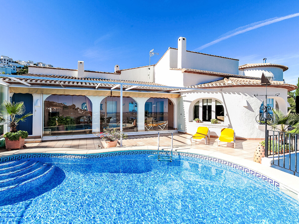 Villa Da Vinci, 5 chambres avec piscine à Pego - Photo 1