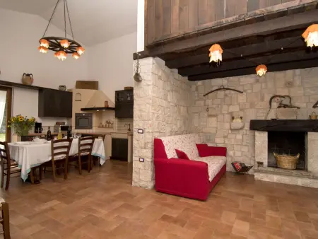 Domus Incantada, maison 80 m² avec piscine à Telese Terme : photo 3