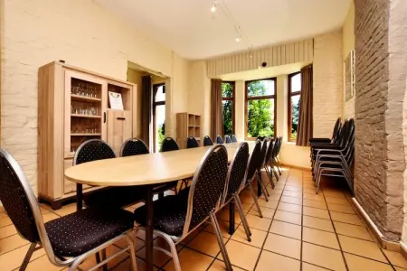 Gîte Castarière : 26 pers., jardin clos et jeux : photo 4