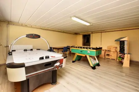 Gîte Castarière : 26 pers., jardin clos et jeux : photo 29