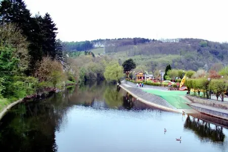 Gîte Castarière : 26 pers., jardin clos et jeux : photo 35