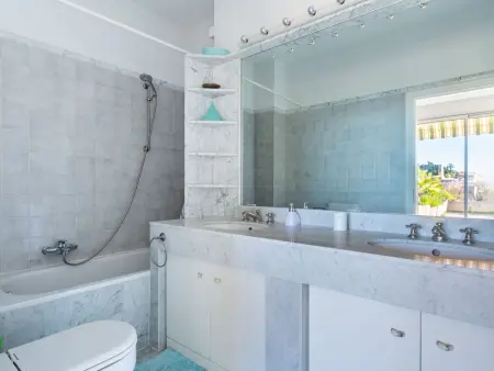 Les Balcons d'Eze – Appartement 130m² terrasse 125m² : photo 15