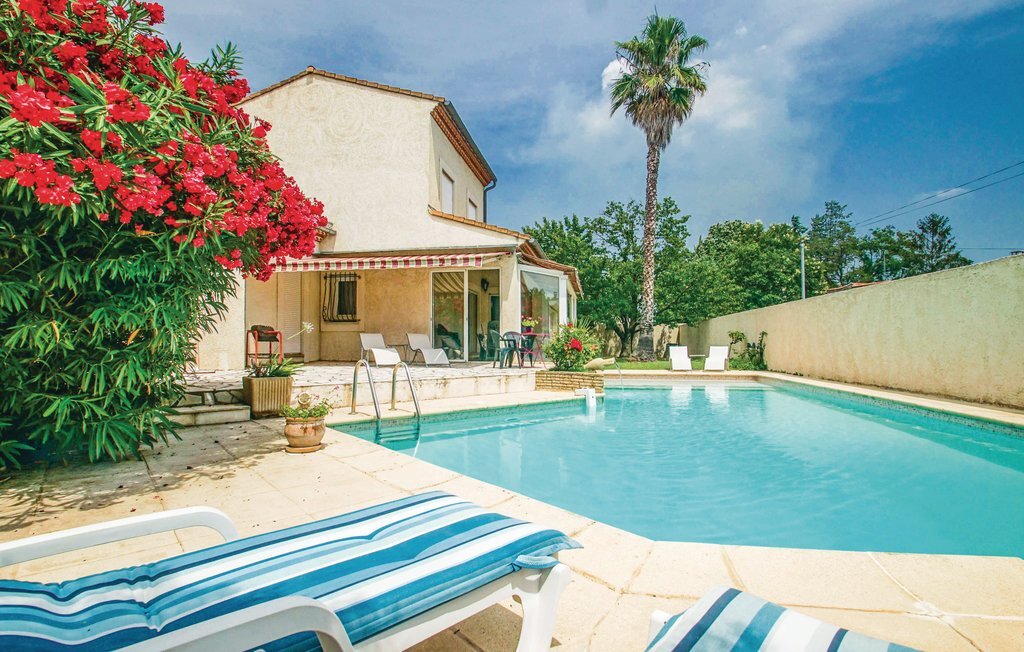 Maison 4 chambres avec piscine à Milhaud - Photo 1