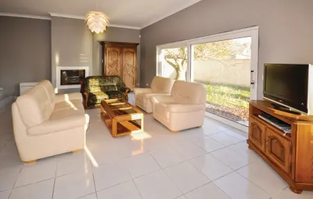 Maison 4 chambres avec piscine à Milhaud : photo 19