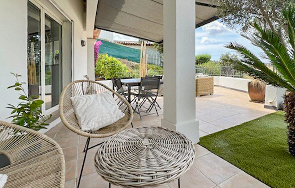 Villa vue mer à La Londe-les-Maures, piscine privée - Photo 14