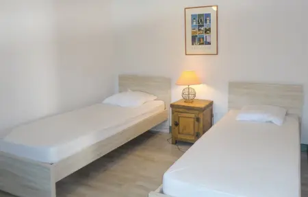 Maison 7 chambres avec piscine privée à Montagnac : photo 28