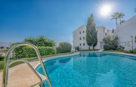 Appartement vue mer et montagne, 2 chambres, piscine commune à Mijas : photo 6