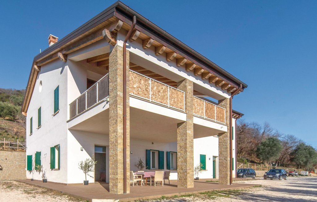 Appartement 120m² sur Monte Venda avec piscine et ferme-restaurant - Photo 1