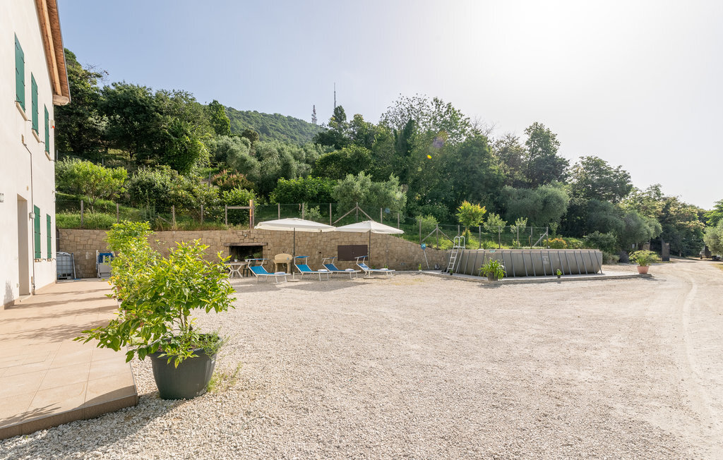 Appartement 120m² sur Monte Venda avec piscine et ferme-restaurant - Photo 2