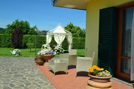 Maison Montefiore, 10 personnes avec piscine privée : photo 5