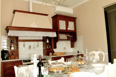 Maison Montefiore, 10 personnes avec piscine privée : photo 12