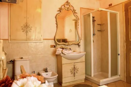Maison Montefiore, 10 personnes avec piscine privée : photo 17
