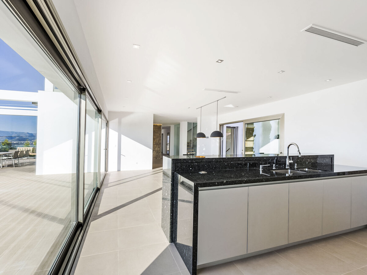 Villa Exorbo – 625 m², piscine chauffée et vue mer panoramique - Photo 9