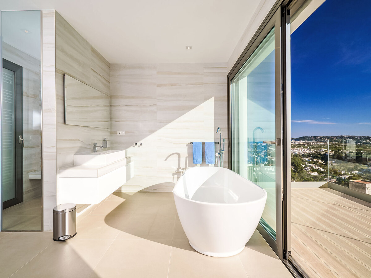 Villa Exorbo – 625 m², piscine chauffée et vue mer panoramique - Photo 12