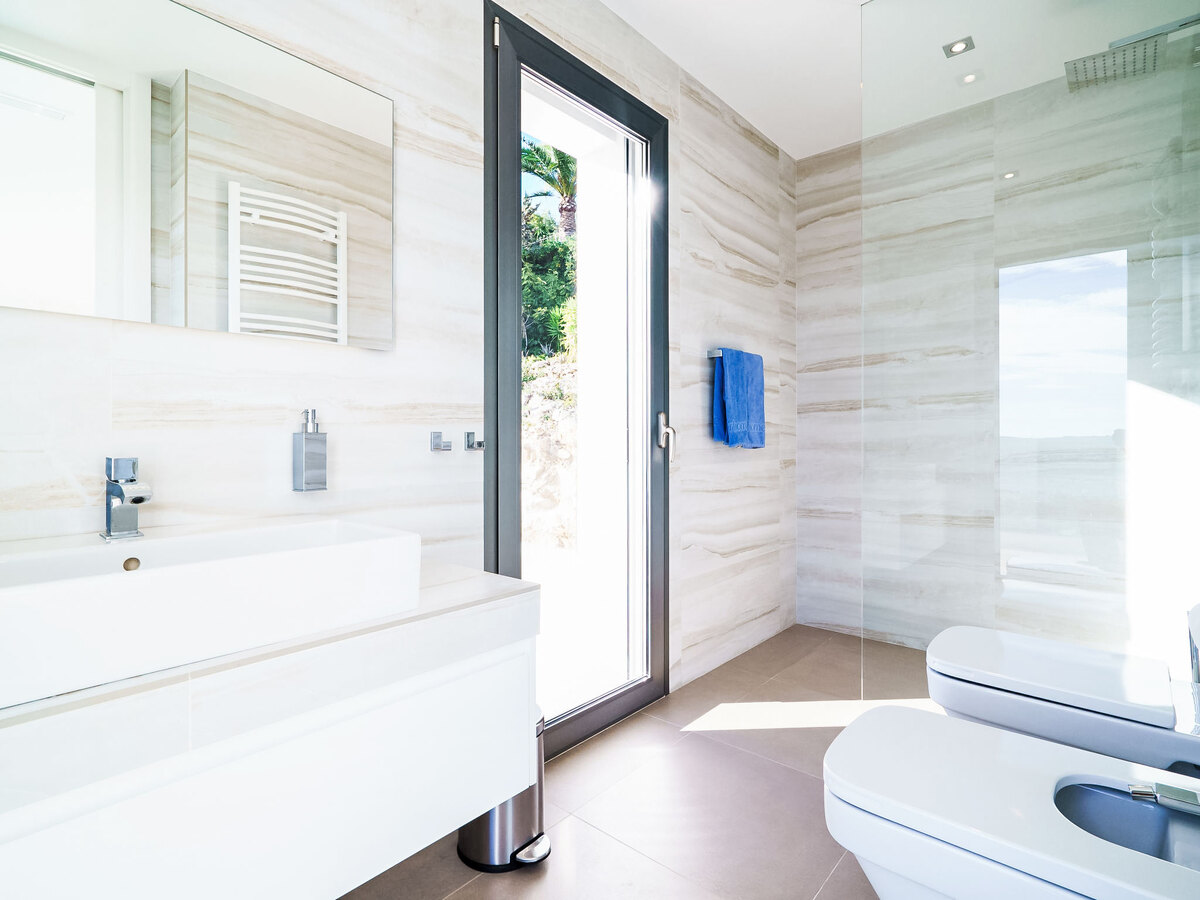 Villa Exorbo – 625 m², piscine chauffée et vue mer panoramique - Photo 24