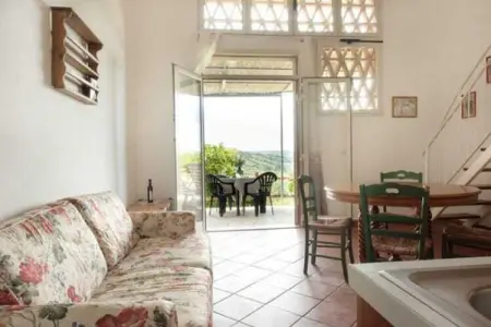 Maison Lidia à Castagneto Carducci, 8 km de la mer