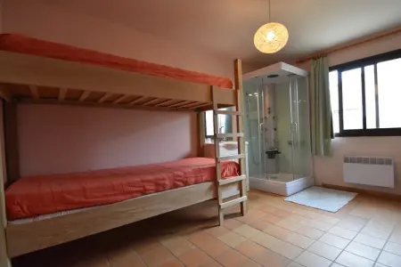 Villa Rivière et Mer, piscine toboggan, 10 personnes : photo 15