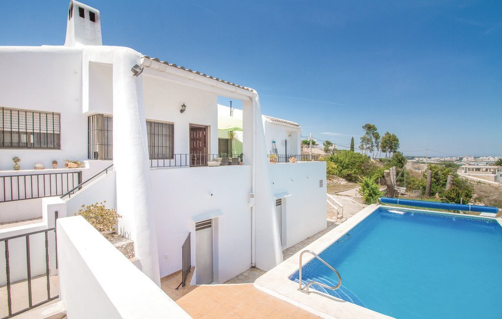 Maison 4 chambres avec piscine chauffée à Alberique - Photo 1