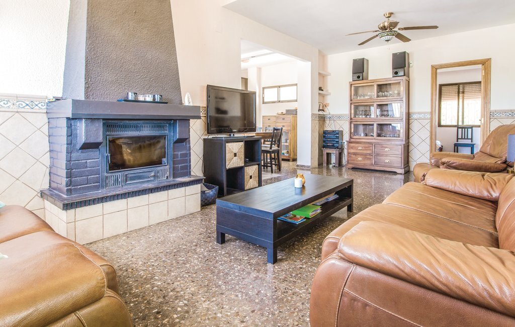 Maison 4 chambres avec piscine chauffée à Alberique - Photo 2
