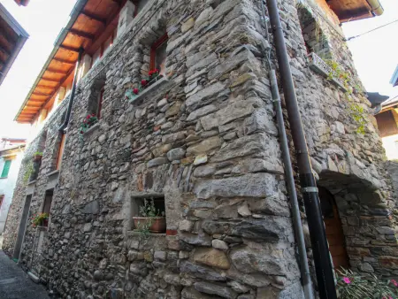 Maison rustique Caa de Sass à Castelveccana - Photo 23
