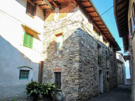 Maison rustique Caa de Sass à Castelveccana - Photo 25