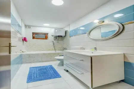 Country hideaway, Villa à Solin avec piscine privée et jardin - Photo 25