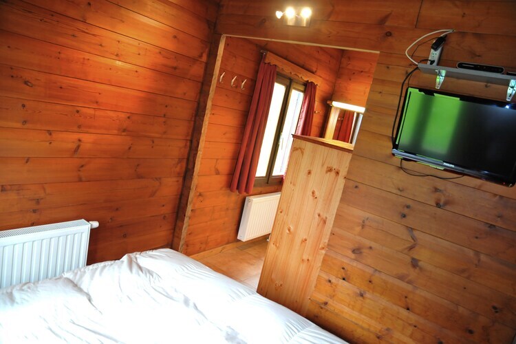 Bungalow 9 personnes avec sauna et bain à bulles à Hour - Photo 8