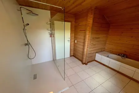 Chalet Amandi à Hampteau : 10 pers., vallée de l'Ourthe : photo 13