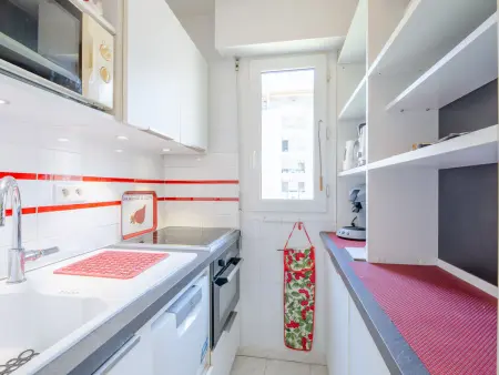 Appartement 2 pièces avec terrasse à 250m de la plage : photo 8