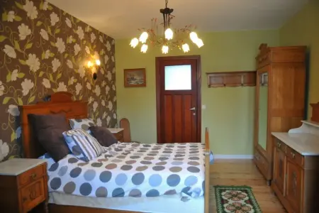 Stone Lodge, Maison à Bastogne avec Sauna et Bain à Bulles - Photo 10