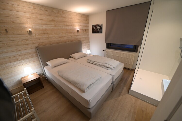 Maison ardennaise 18 personnes avec spa et piscine à Marche - Photo 20