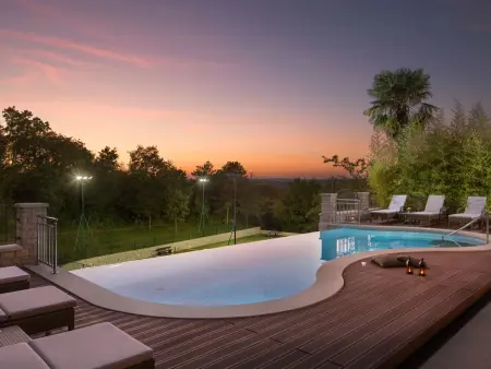 Villa Vlastelini, 8 pers., piscine chauffée et terrain privé : photo 3