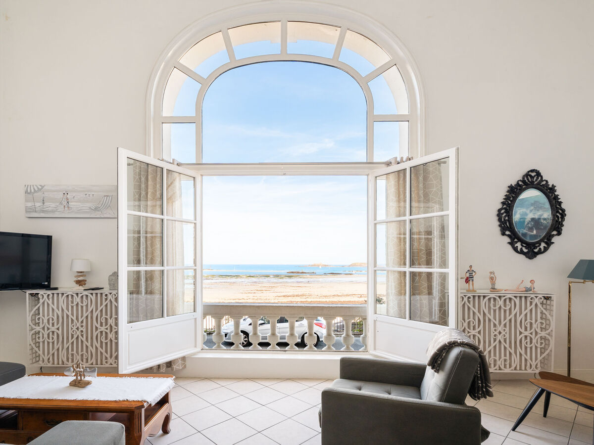 Apt 4 chambres vue mer à Dinard, 20 m de la plage - Photo 1