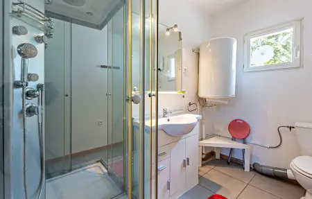 Location Maison 6 personnes à Bédarrides - Photo 23