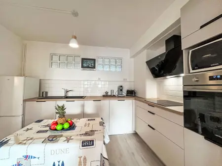 Appartement Men Er Bellec, vue mer à 50 m de la plage : photo 2
