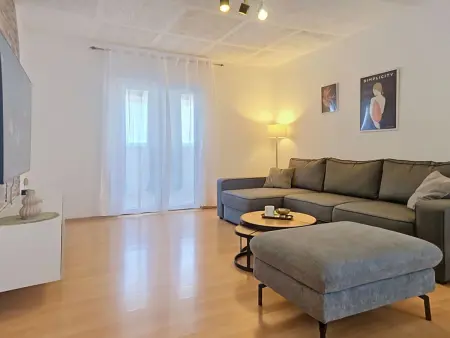 Maison Frane avec piscine chauffée à Biograd na Moru : photo 6