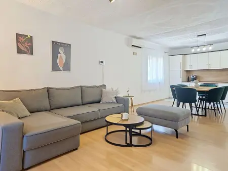 Maison Frane avec piscine chauffée à Biograd na Moru : photo 7