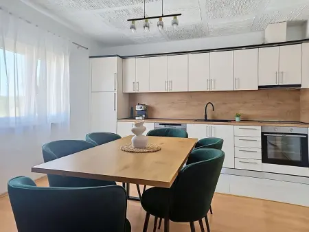 Maison Frane avec piscine chauffée à Biograd na Moru : photo 8