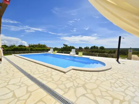 Maison Frane avec piscine chauffée à Biograd na Moru : photo 15