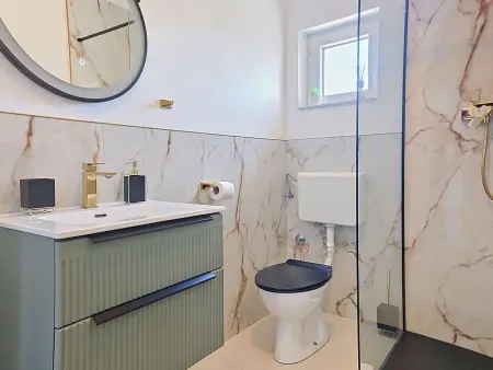 Maison Frane avec piscine chauffée à Biograd na Moru : photo 30