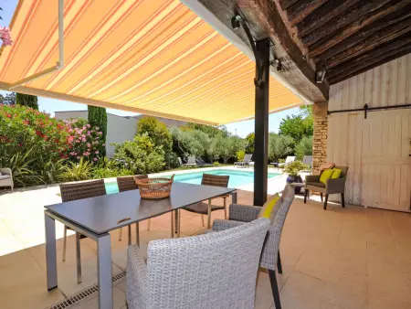 Villa Les Angevines, 180 m² piscine à Morières : photo 6