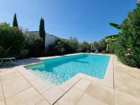 Villa Les Angevines, 180 m² piscine à Morières : photo 12