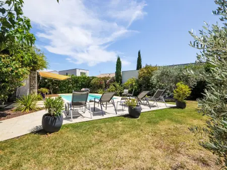Villa Les Angevines, 180 m² piscine à Morières : photo 40