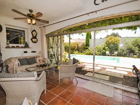 Villa Les Angevines, 180 m² piscine à Morières : photo 47