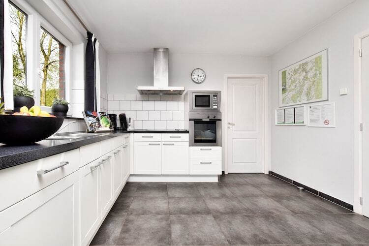 Maison Ilona à Barvaux : 4 chambres, sauna et jardin - Photo 14
