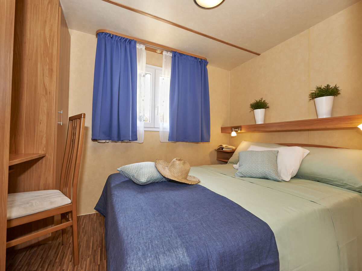 Mobil-home Escale à Baia Domizia, 250 m de la mer - Photo 4