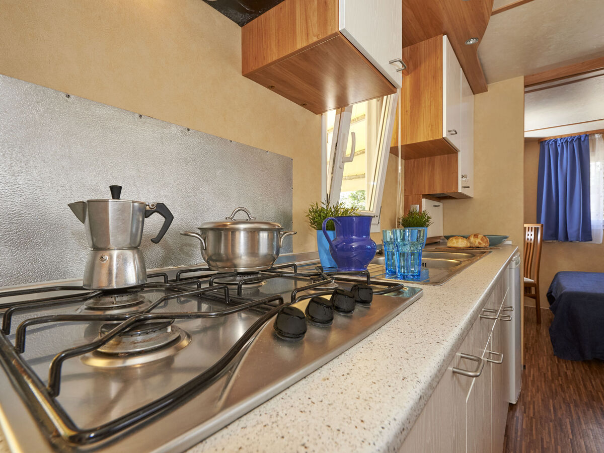 Mobil-home Escale à Baia Domizia, 250 m de la mer - Photo 8