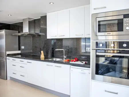 Appartement Costa Calpe, 13e étage, vue mer à Calpe : photo 7