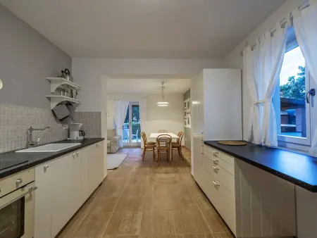 Maison Orhidea 8 pers. piscine privée à Višnjan : photo 4